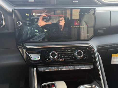 Used 2025 GMC Sierra 1500 Denali w/ Denali Reserve Package image 57