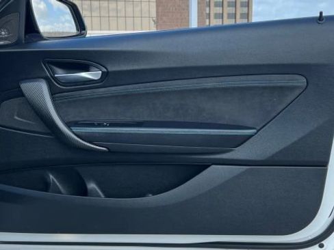 Used 2018 BMW M2 image 15
