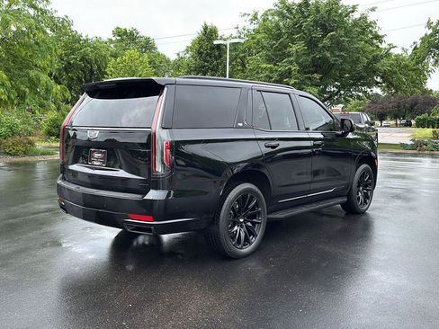 Used 2024 Cadillac Escalade Sport w/ LPO, ONYX Package AWD/4WD image 11