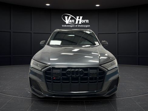 Used 2021 Audi SQ7 Premium Plus w/ Executive Package AWD/4WD image 2