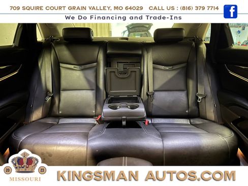 Used 2013 Cadillac XTS Luxury image 28