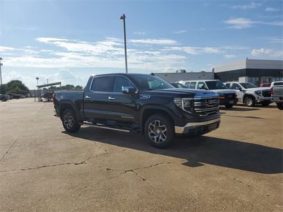 New 2026 GMC Sierra 1500 SLT