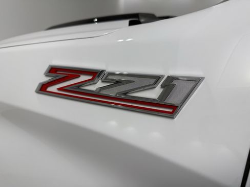 Used 2023 Chevrolet Silverado 1500 LT Trail Boss w/ Convenience Package II image 12