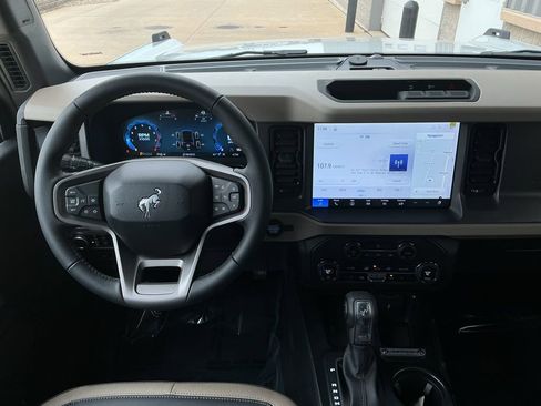 New 2026 Ford Bronco Big Bend image 10