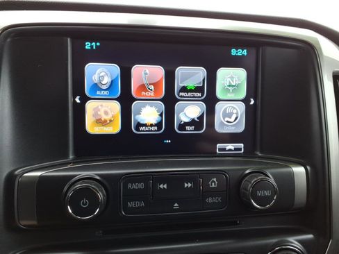 Used 2017 Chevrolet Silverado 1500 LT w/ Midnight Edition image 19