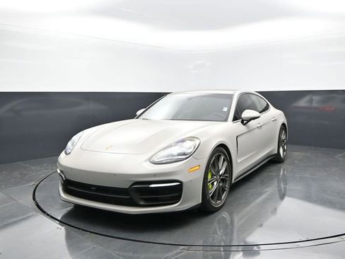 Used 2022 Porsche Panamera 4 E-Hybrid AWD/4WD image 4