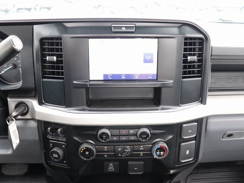 New 2026 Ford F350 XL AWD/4WD image 3