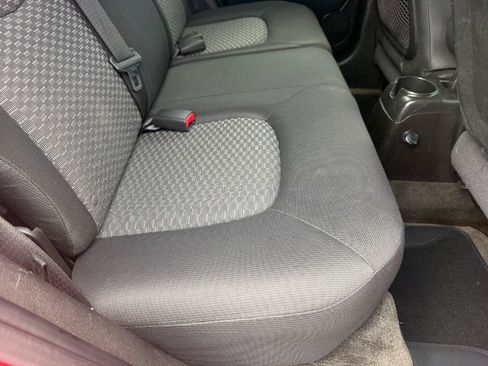 Used 2011 Chevrolet HHR LT FWD image 29