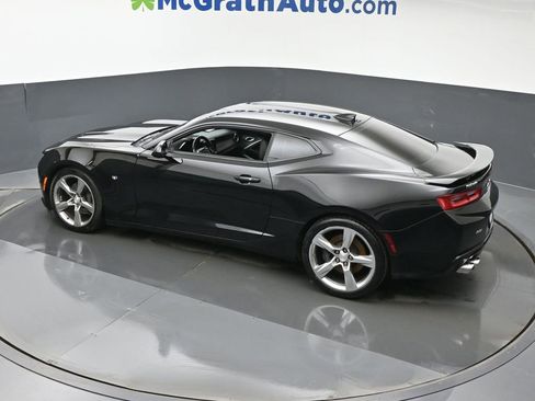 Used 2018 Chevrolet Camaro SS image 21