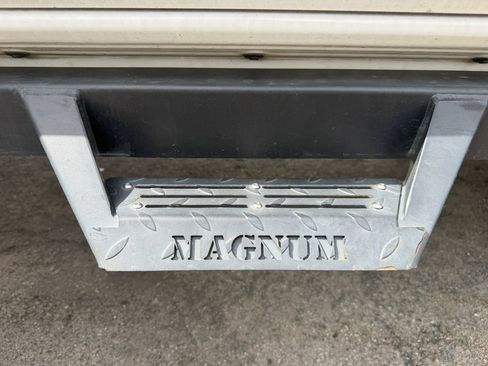 Used 2010 Toyota Tacoma PreRunner image 33