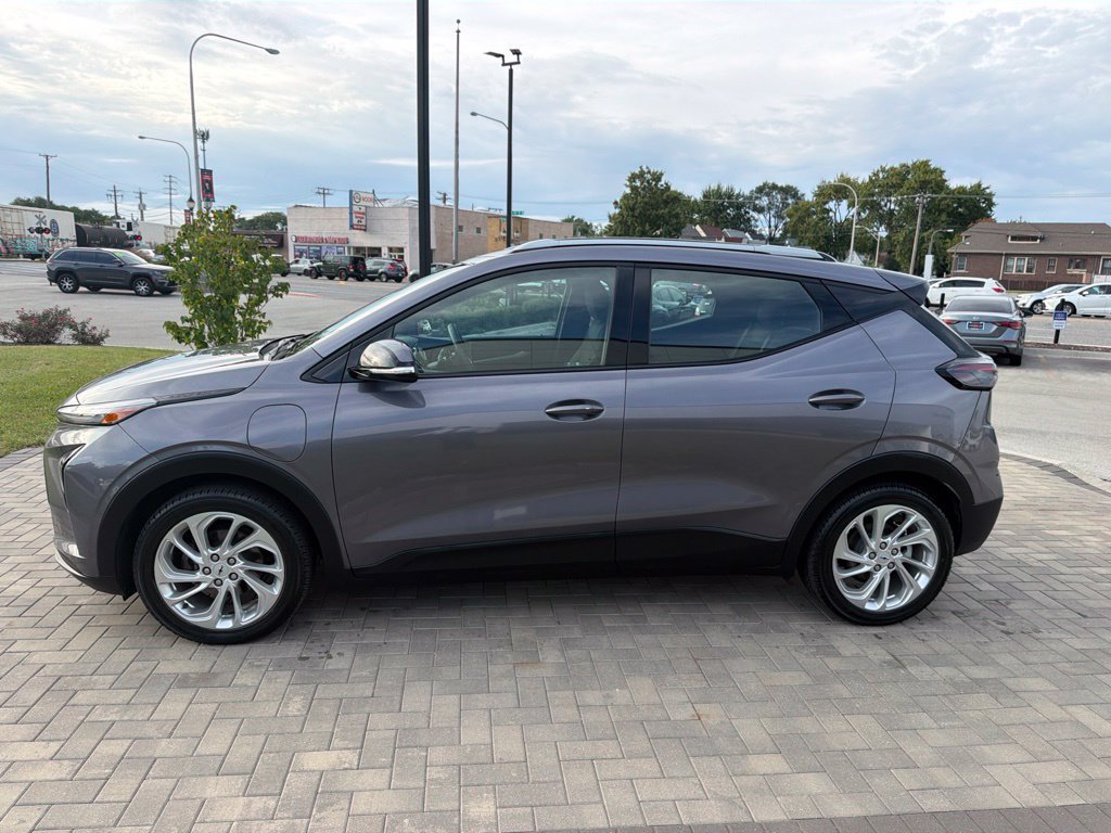 Used 2023 Chevrolet Bolt EUV LT w/ Driver Confidence Package FWD image 11