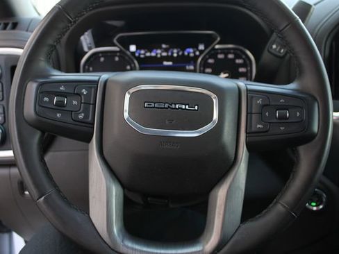Used 2023 GMC Sierra 2500 Denali w/ Technology Package AWD/4WD image 13
