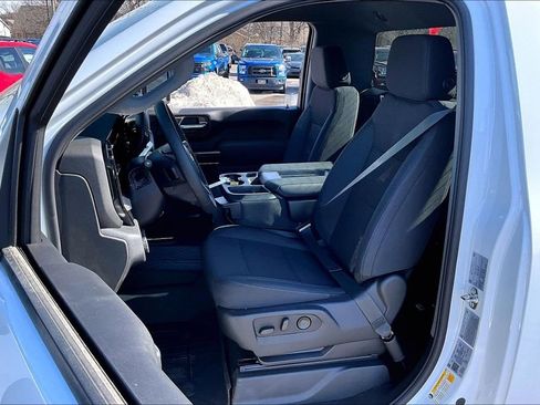 New 2026 Chevrolet Silverado 3500 LT image 9