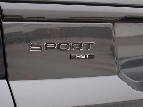 Used 2021 Land Rover Range Rover Sport HST image 8