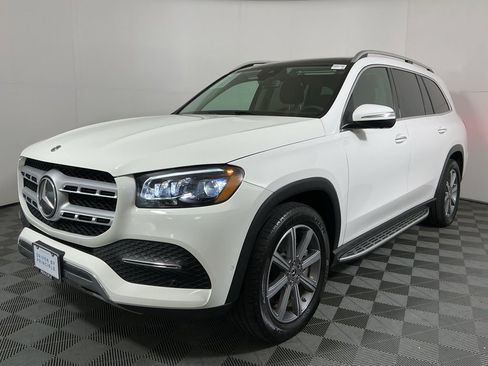 Used 2023 Mercedes-Benz GLS 450 4MATIC image 2