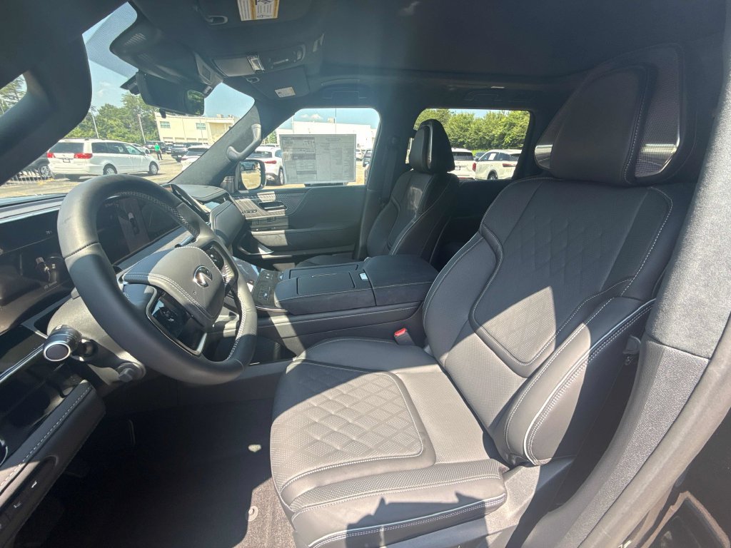 New 2027 INFINITI QX80 Autograph w/ Premium Cargo Package AWD/4WD image 11