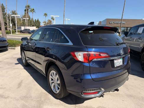 Used 2018 Acura RDX AWD w/ Technology Package image 3