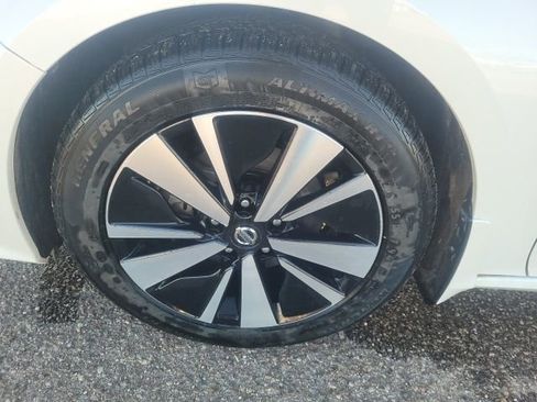 Used 2022 Nissan Altima 2.5 SL image 10