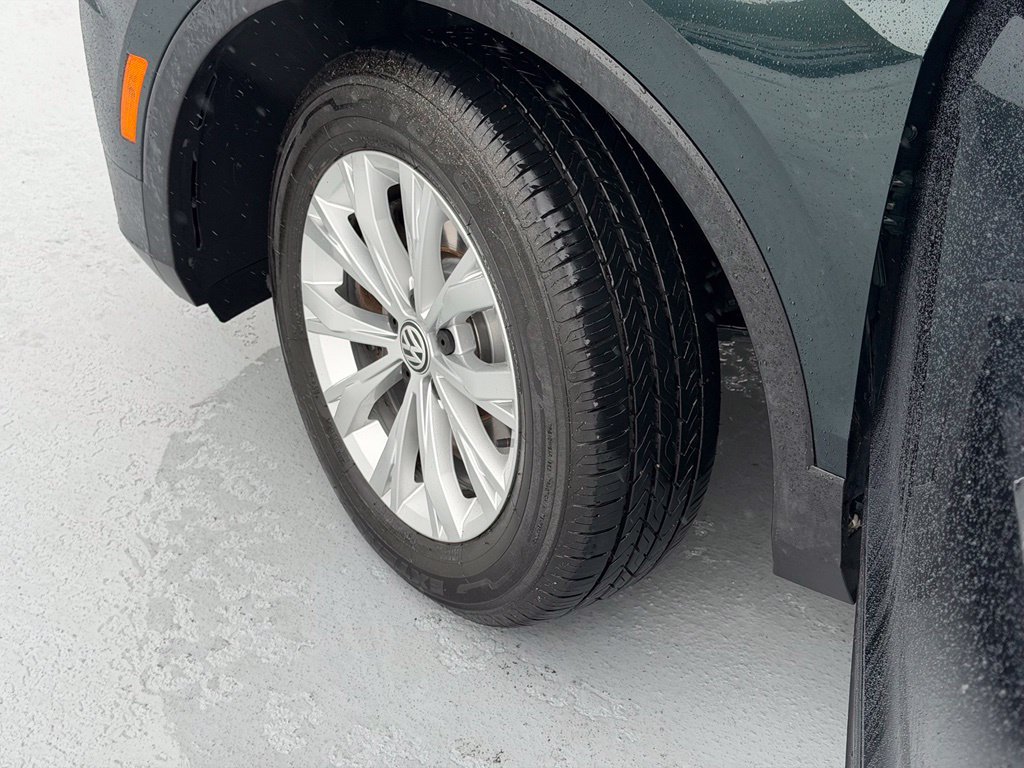 Used 2019 Volkswagen Tiguan S w/ Driver Assistance Package AWD/4WD image 25