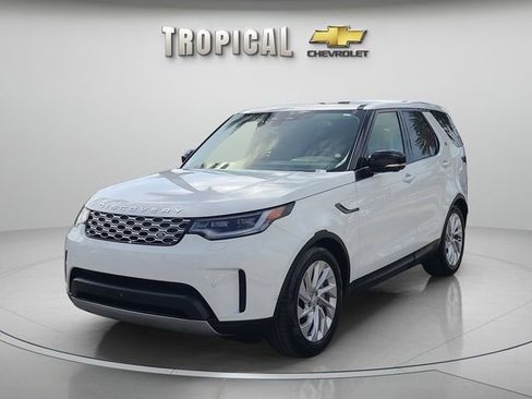 Used 2024 Land Rover Discovery S AWD/4WD image 1