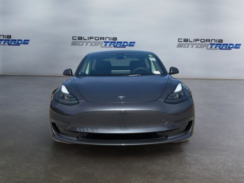Used 2023 Tesla Model 3 Standard Range RWD image 2
