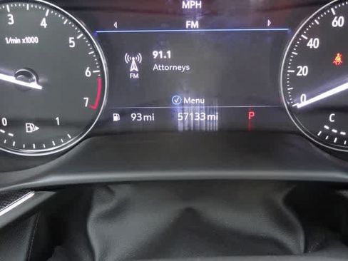 Used 2023 Buick Envision Essence w/ Sport Touring Package FWD image 27