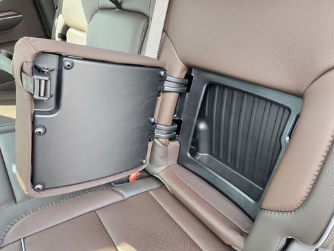 New 2026 GMC Sierra 1500 Denali w/ Denali Reserve Package image 37