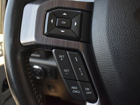 Certified 2021 Ford F250 Limited AWD/4WD image 21