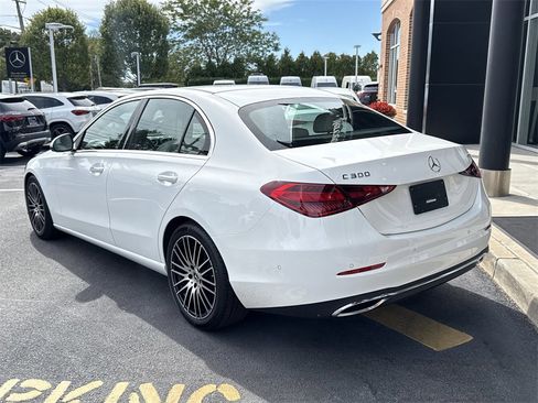 Certified 2022 Mercedes-Benz C 300 4MATIC Sedan image 9