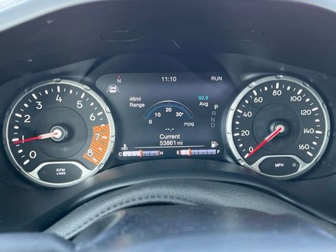 Used 2023 Jeep Renegade Latitude image 12