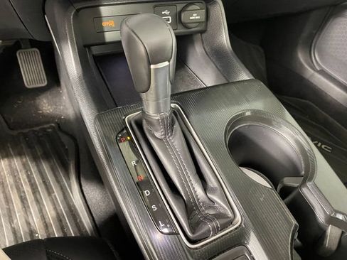 Used 2024 Honda Civic EX-L image 9