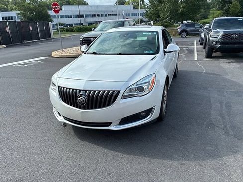 Used 2016 Buick Regal Premium w/ Driver Confidence Package #1 AWD/4WD image 16