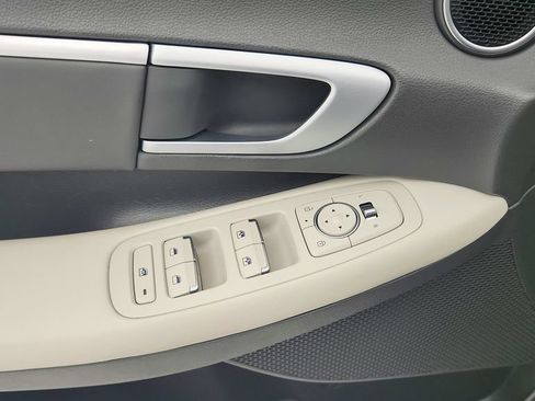 Used 2024 Hyundai Sonata SEL FWD image 24