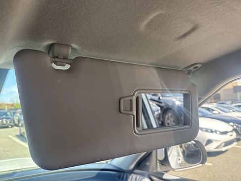 Used 2023 Kia Soul LX image 26