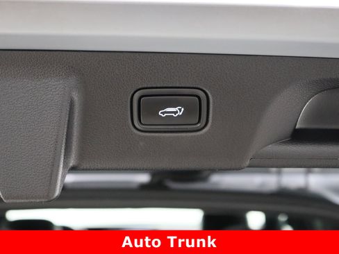 Used 2020 Hyundai Palisade Limited image 37