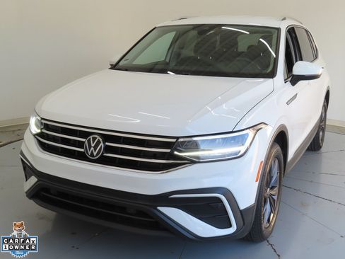 Used 2022 Volkswagen Tiguan SE FWD image 8