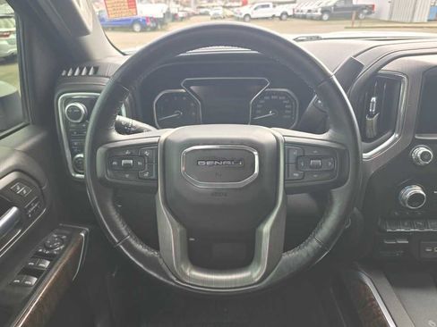 Used 2021 GMC Sierra 2500 Denali image 11
