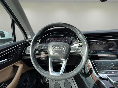 Used 2020 Audi Q7 3.0T Premium Plus w/ Premium Plus Package image 11
