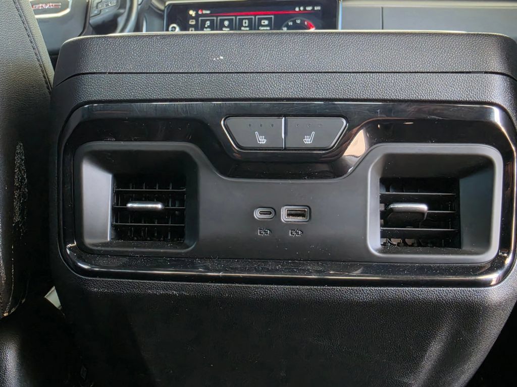 Used 2024 GMC Sierra 2500 AT4 w/ AT4 Premium Plus Package AWD/4WD image 91