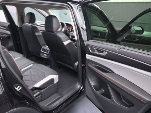 New 2026 Volkswagen Atlas Peak Edition AWD/4WD image 42