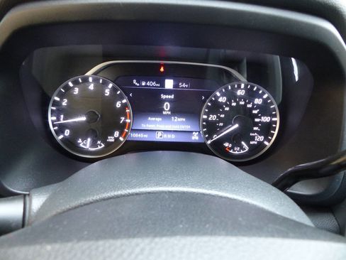 Used 2021 Nissan Titan SV w/ SV Convenience Package AWD/4WD image 42