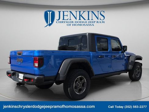 Used 2021 Jeep Gladiator Rubicon AWD/4WD image 3