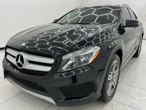 Used 2015 Mercedes-Benz GLA 250 w/ Premium Package image 1