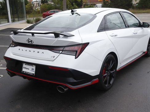 New 2025 Hyundai Elantra N image 5