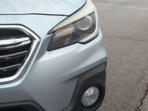 Used 2019 Subaru Outback 2.5i Limited image 10