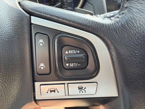 Used 2017 Subaru Outback 2.5i Limited AWD/4WD image 26
