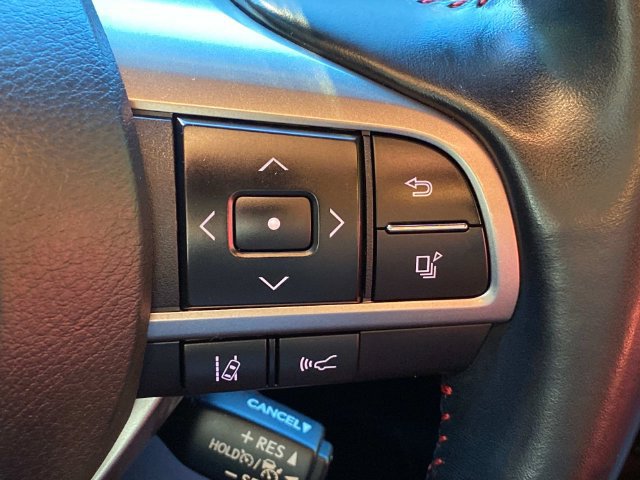 Used 2023 Lexus GX 460 Luxury w/ Accessory Package AWD/4WD image 21