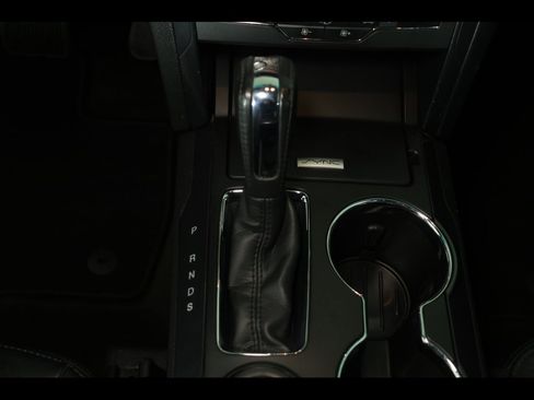 Used 2017 Ford Explorer XLT w/ Equipment Group 202A image 24