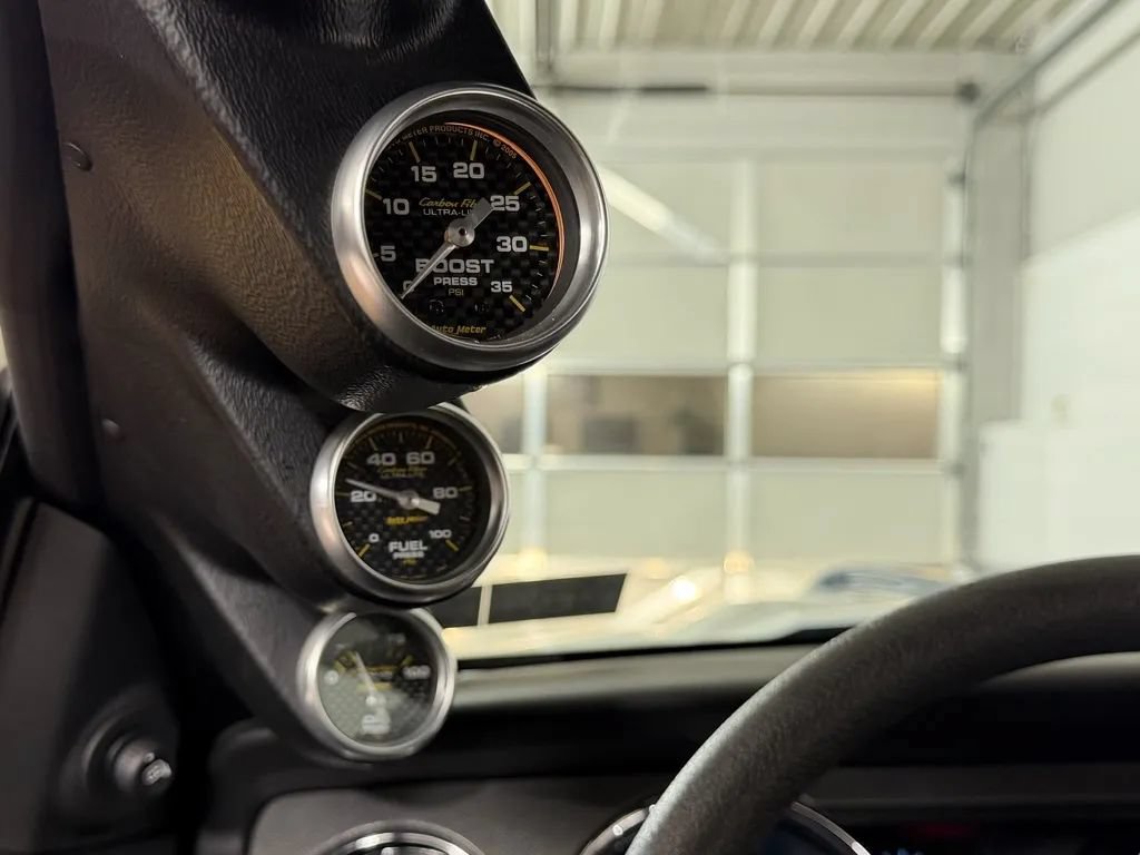 Used 2012 Ford Mustang GT RWD image 22