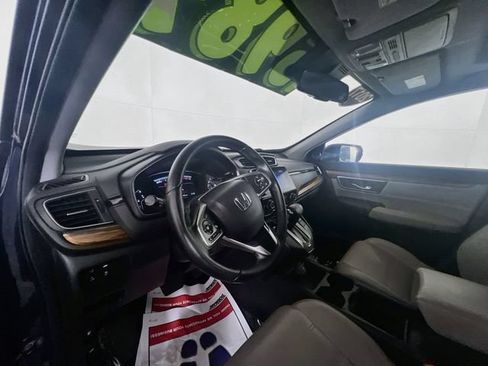 Used 2017 Honda CR-V Touring image 14